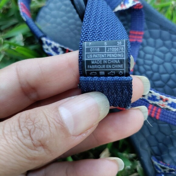 Chaco Women's Sandals Size 7 - Picture 8 of 9